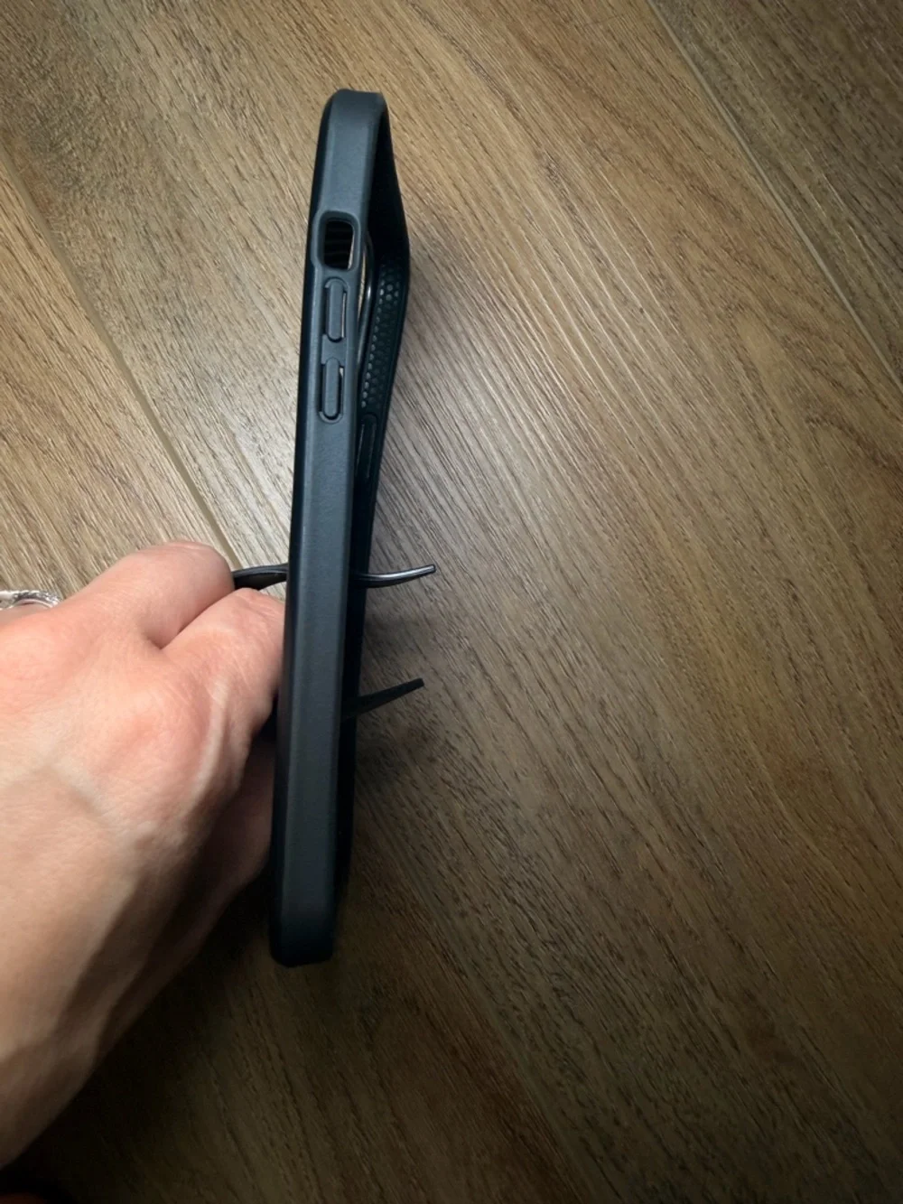 Loopy Case sleek loopy